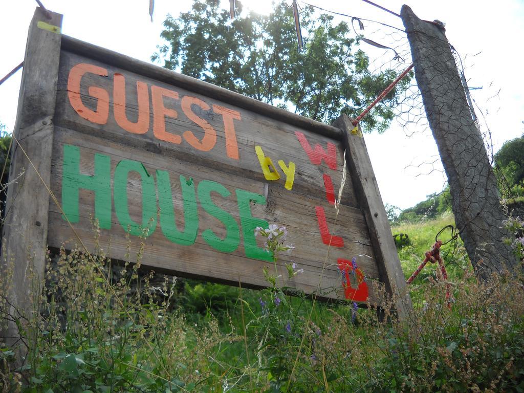 Guesthouse By Wild Linescio Luaran gambar